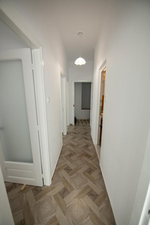 Lovely One-Bedroom Flat In Skopelos Екстериор снимка